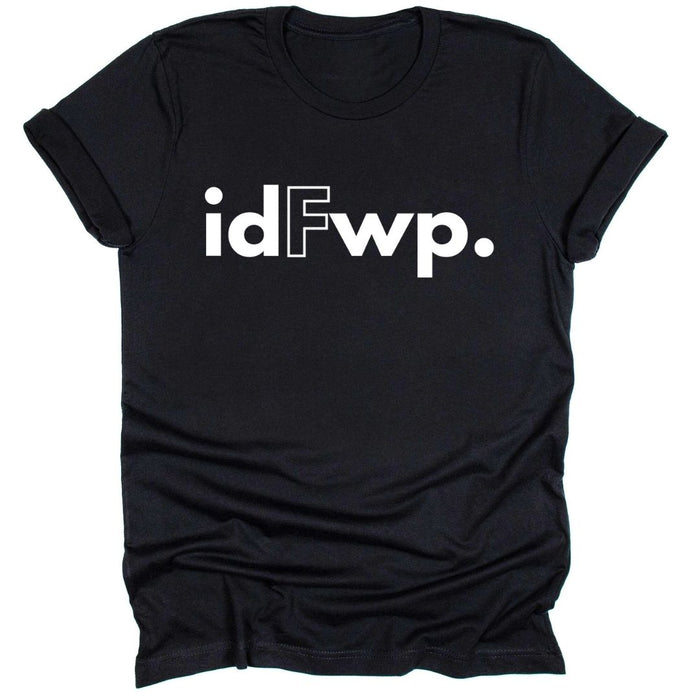 Black t-shirt with 'idFwp.' text