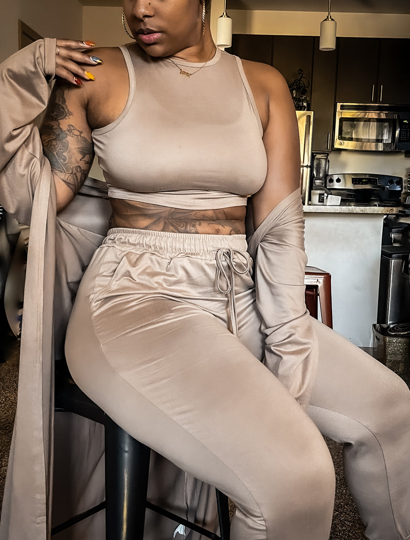 Tahylor Made | 3 Piece Lounge Set